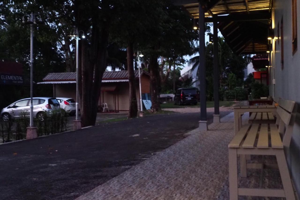 We Hostel Khaolak Καο Λακ Εξωτερικό φωτογραφία