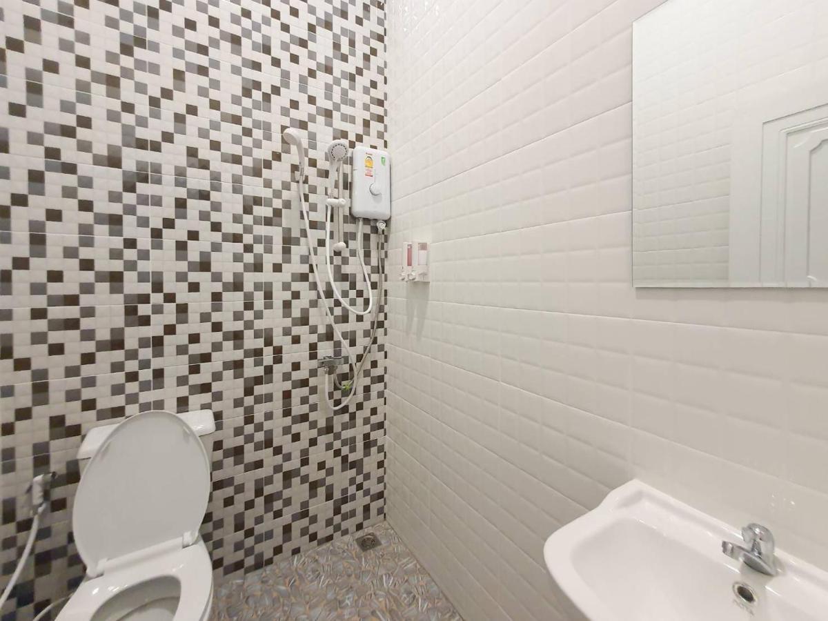 We Hostel Khaolak Καο Λακ Εξωτερικό φωτογραφία